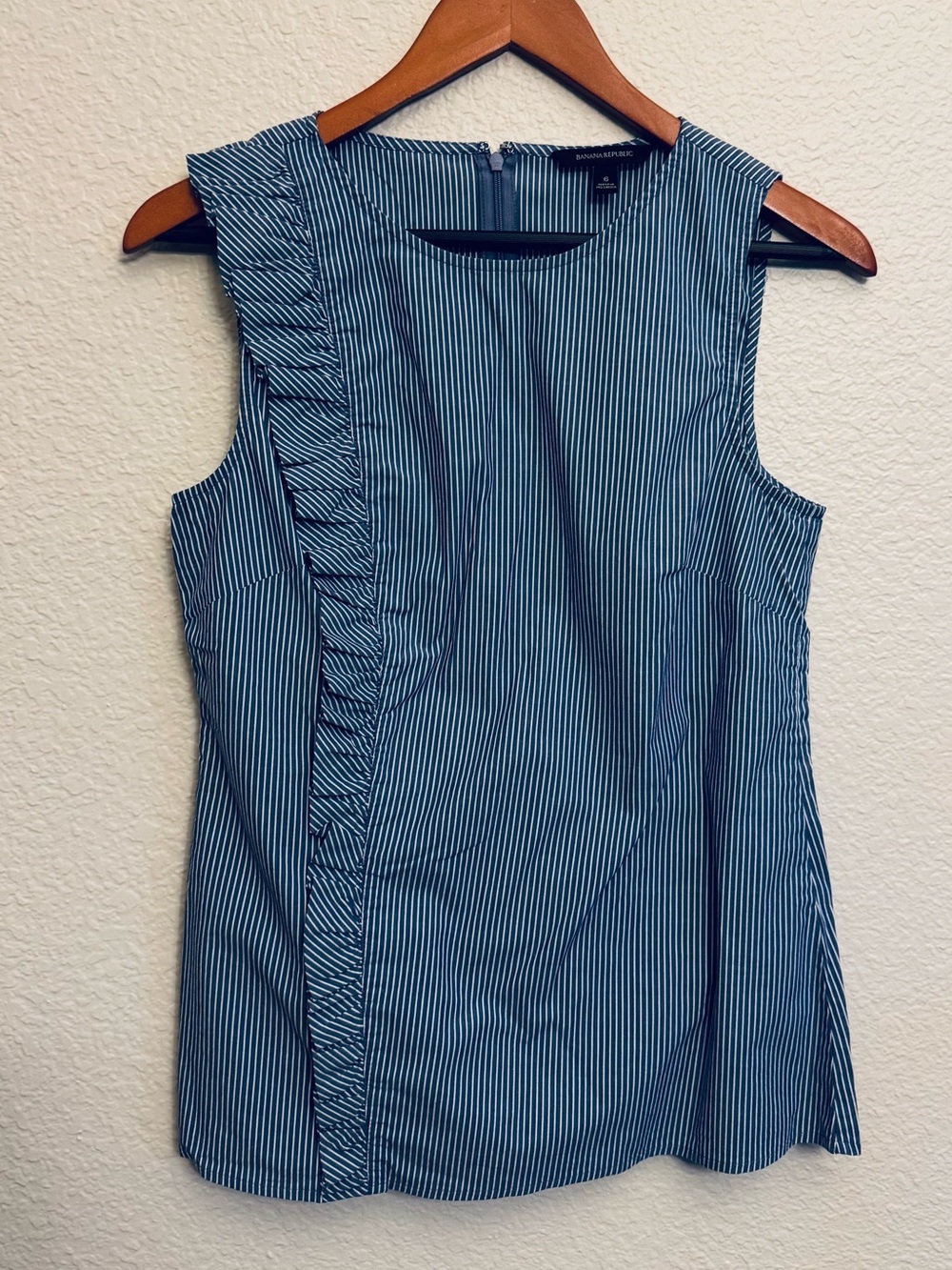 Banana Republic Asymmetric Chambray Ruffle Blue Striped Sleeveless Blouse 6